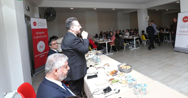 Vali Hüseyin Aksoy'dan anlamlı ziyaret