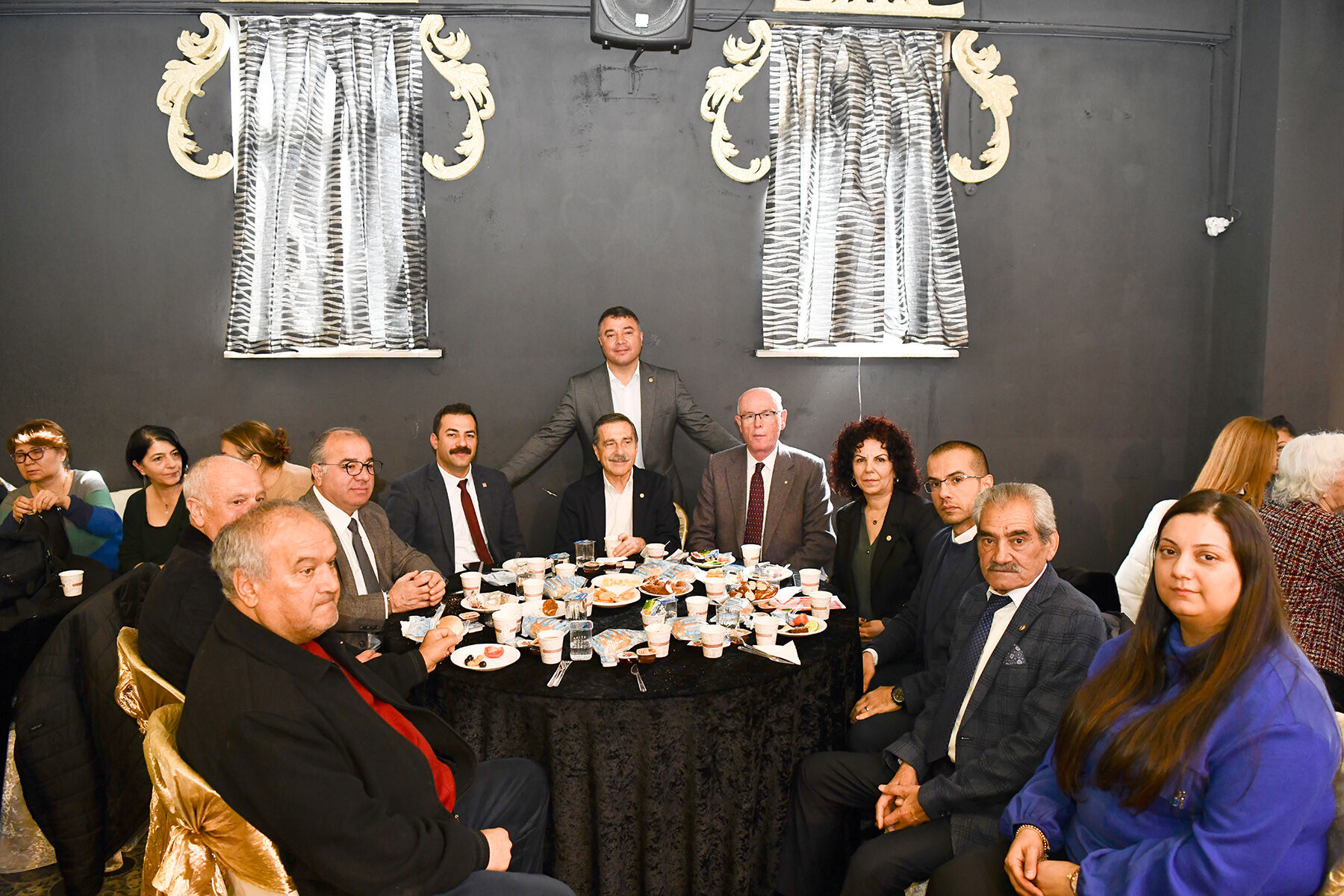 Başkan Ataç ve Kurt kadınlarla buluştu