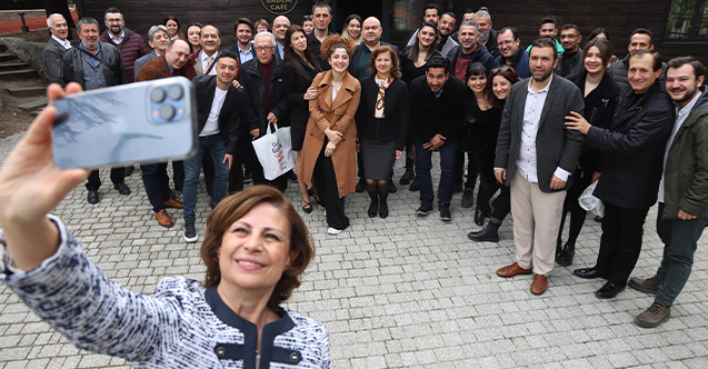 Ayşe Ünlüce gazetecilerle buluştu