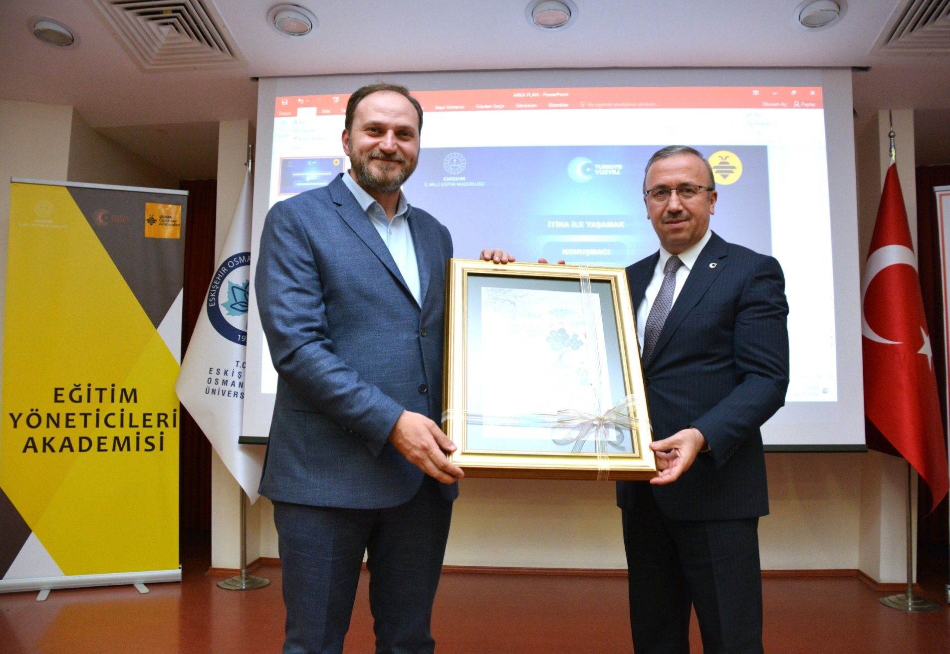 "İtina İle Yaşamak" konulu söyleşi gerçekleştirildi