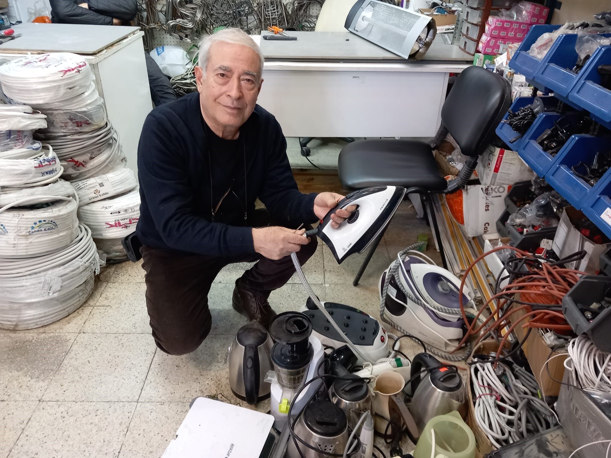 Mehmet Usta'nın sevdası elektrikli ev aletleri