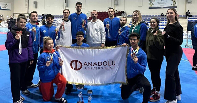 14 madalya ve 3 kupa: Şampiyon Anadolu Üniversitesi!