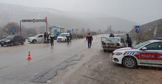 Jandarma ekiplerinin trafik denetiminde 5 milyon TL ceza yazıldı