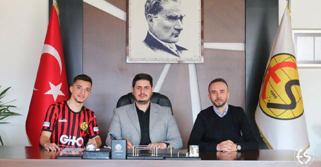 Eskişehirspor 2 yeni transferini duyurdu