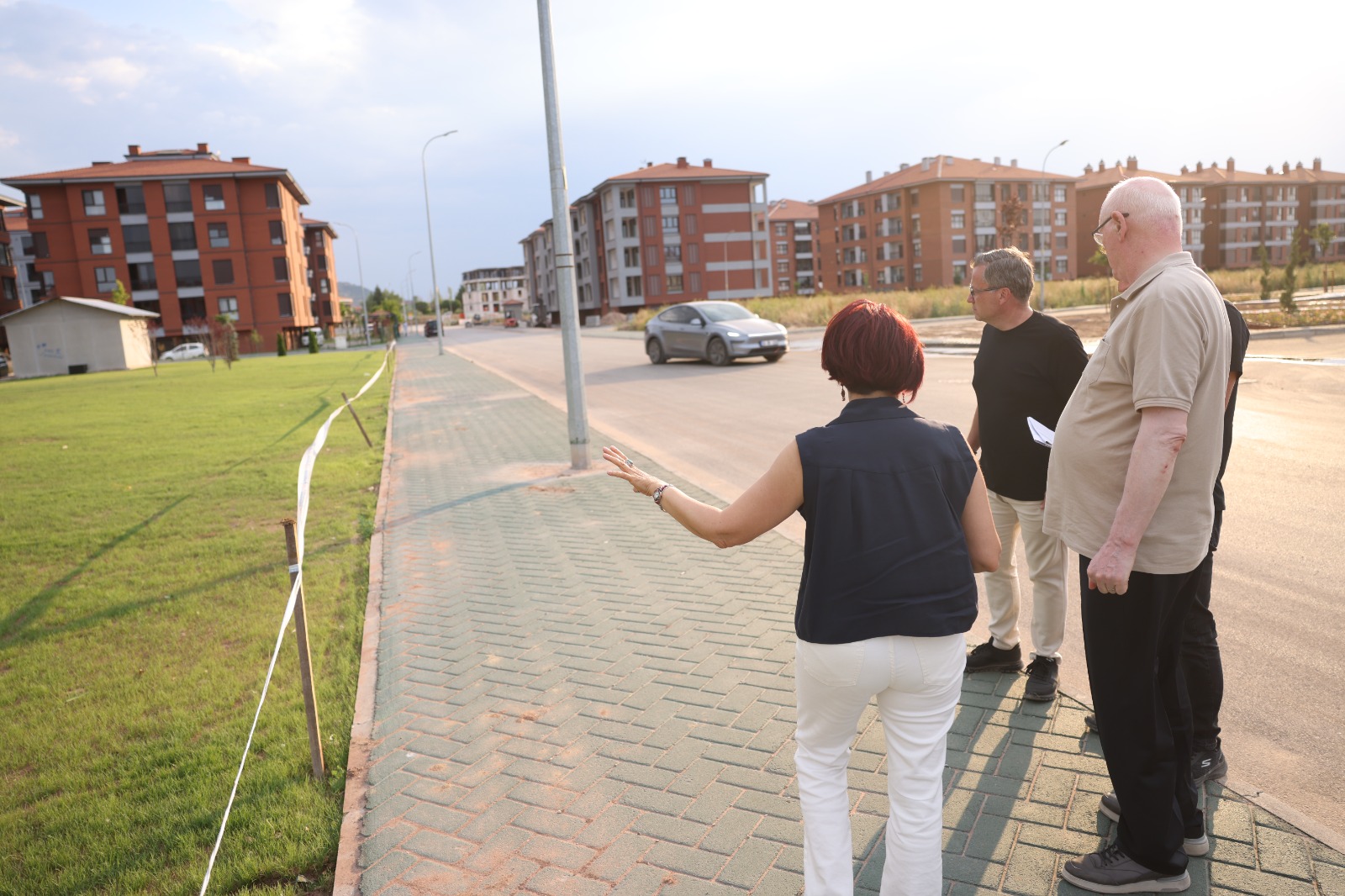 Kızılyer’de park yapımı ve peyzaj çalışmaları sürüyor (4) Kızılyer’de park yapımı ve peyzaj çalışmaları sürüyor (4)