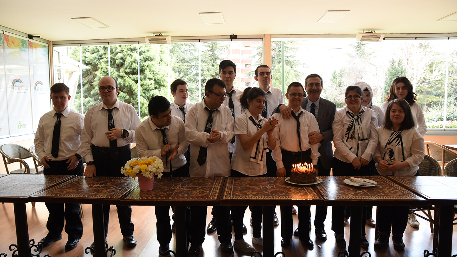 TPB_9053 TPB_9053