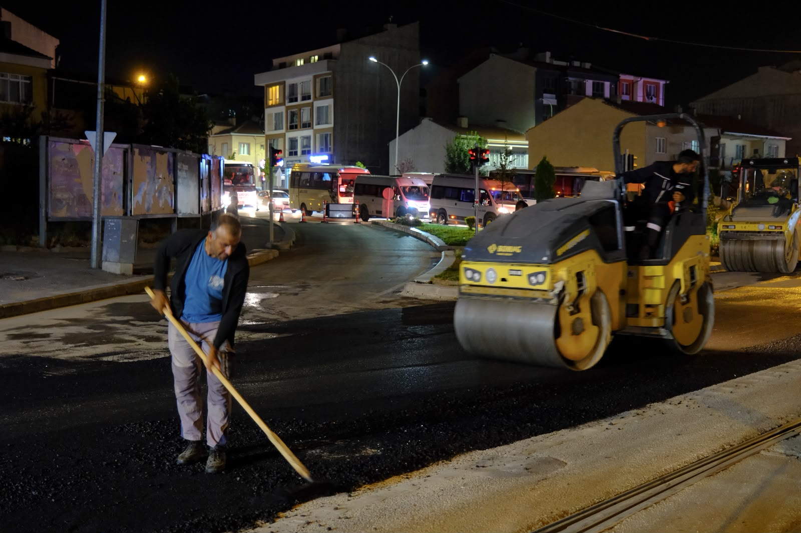 ŞEHİR UYURKEN BÜYÜKŞEHİR MESAİDE  (8)