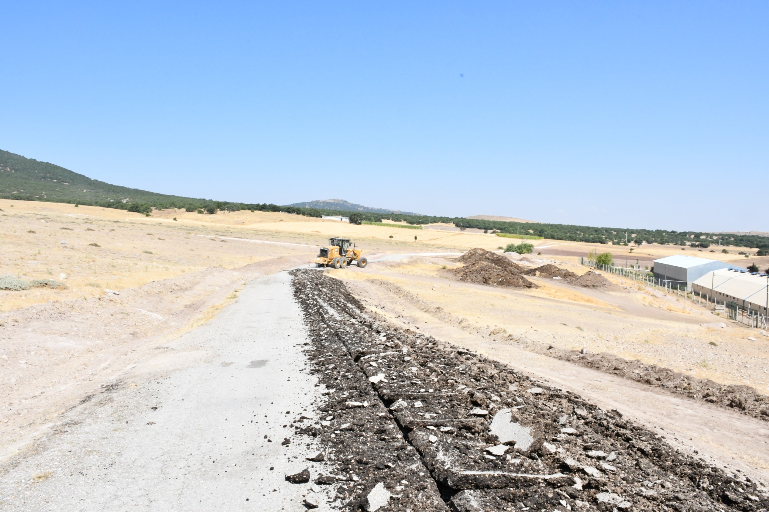 Taşlıkköy ÇİDEM Güzergâhında Yol Yapım Çalışmaları Başladı (2) Taşlıkköy ÇİDEM Güzergâhında Yol Yapım Çalışmaları Başladı (2)