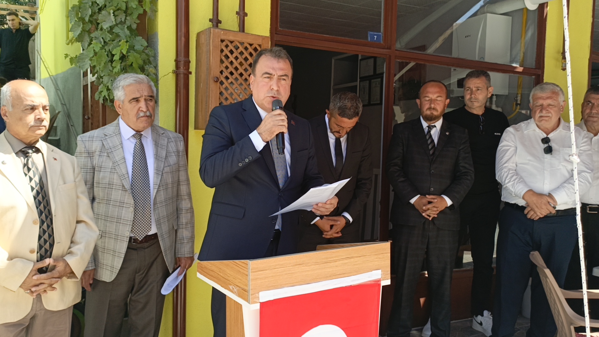 MHP Sivrihisar İlçe Teşkilatı’nda 15. Olağan Kongre Heyecanı (2) MHP Sivrihisar İlçe Teşkilatı’nda 15. Olağan Kongre Heyecanı (2)