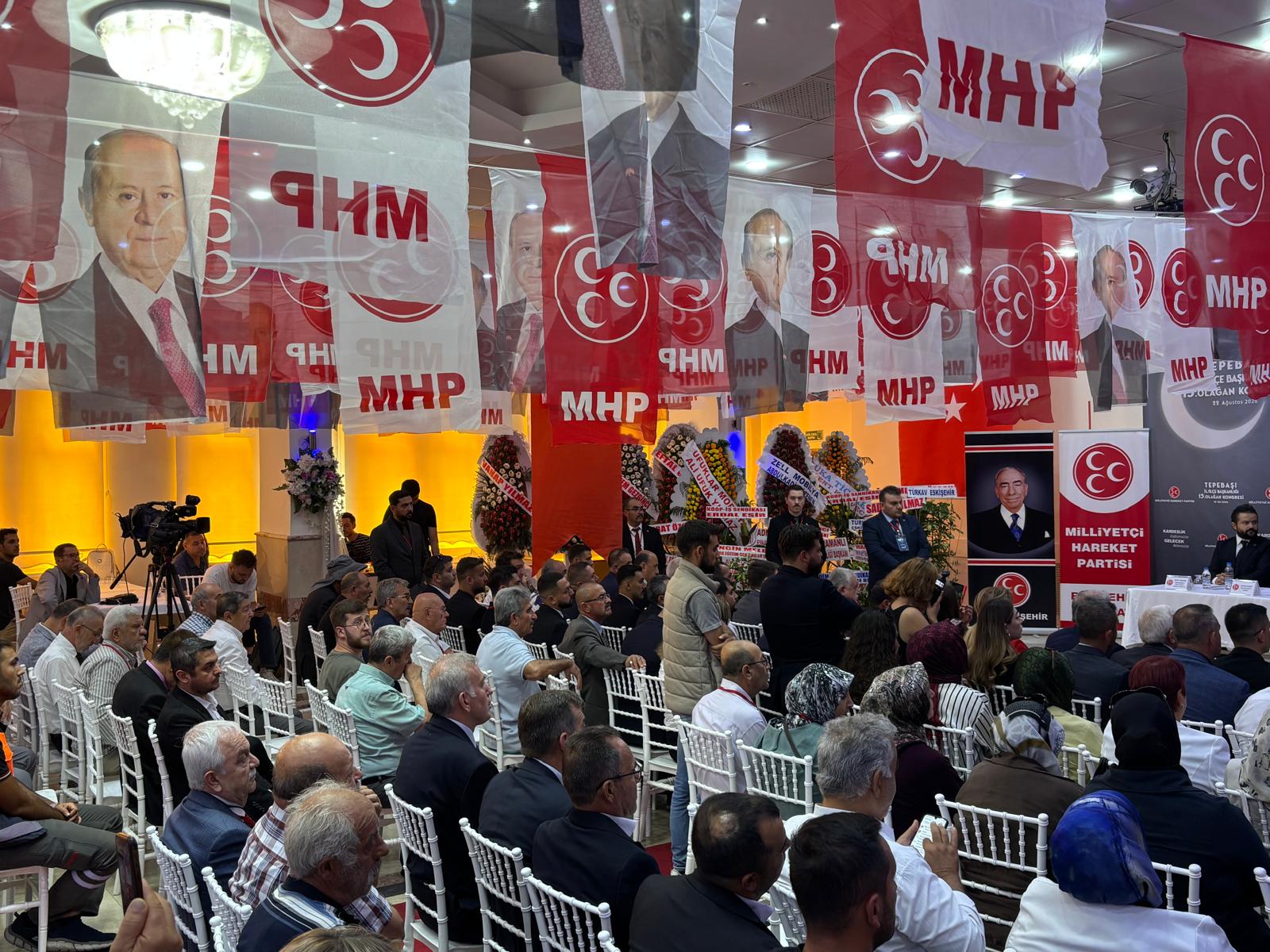 MHP Odunpazarı’nda Mustafa Ünal Güven Tazeledi (7) MHP Odunpazarı’nda Mustafa Ünal Güven Tazeledi (7)