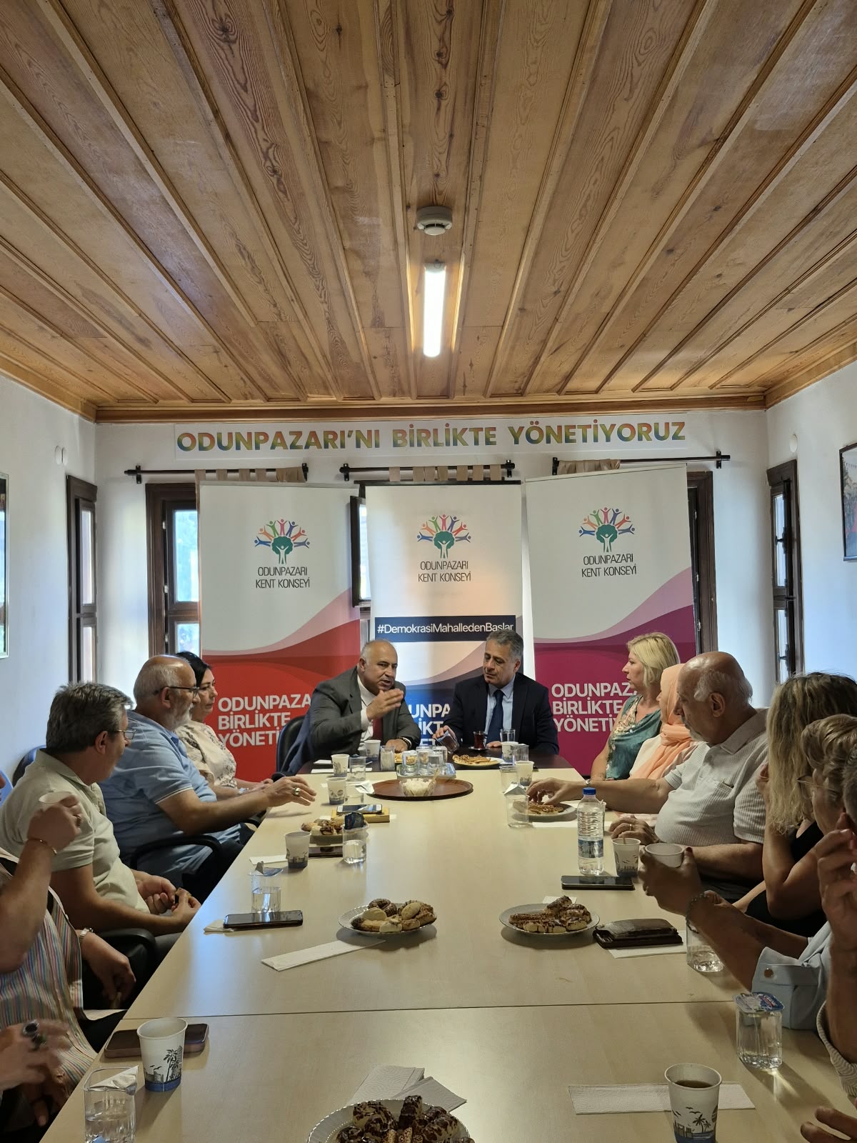 Odunpazarı Kaymakamı Şahin’den Kent Konseyine Ziyaret (3) Odunpazarı Kaymakamı Şahin’den Kent Konseyine Ziyaret (3)