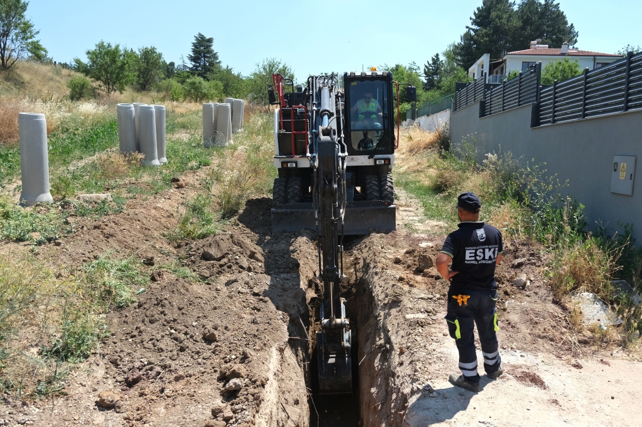 ESKİ Altyapı Çalışmalarını Sürdürüyor (1)