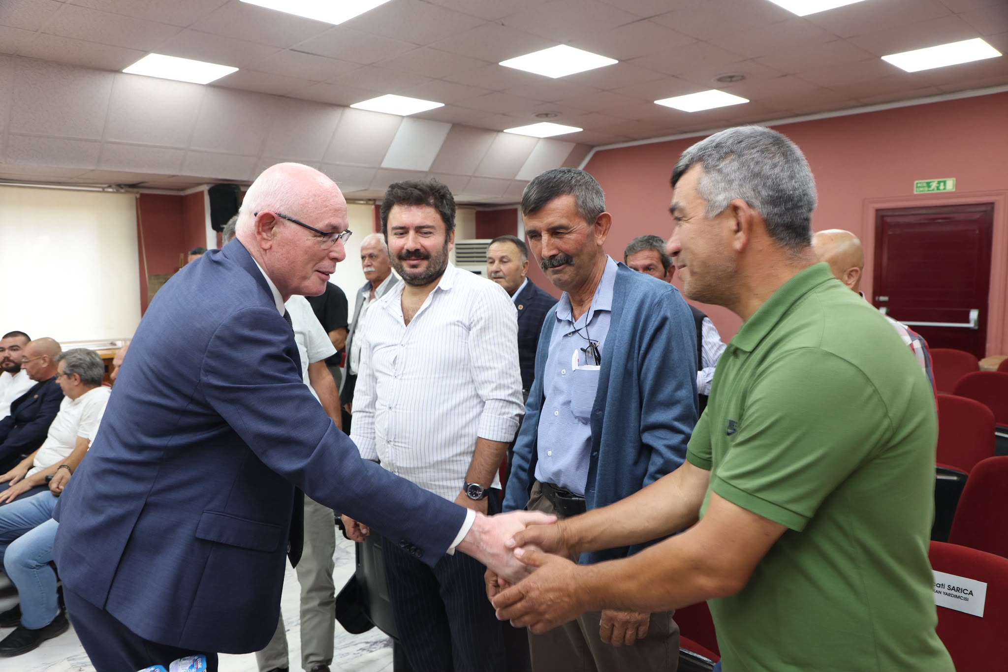 Başkan Kurt Odunpazarı Muhtarlarıyla Bir Araya Geldi (3) Başkan Kurt Odunpazarı Muhtarlarıyla Bir Araya Geldi (3)