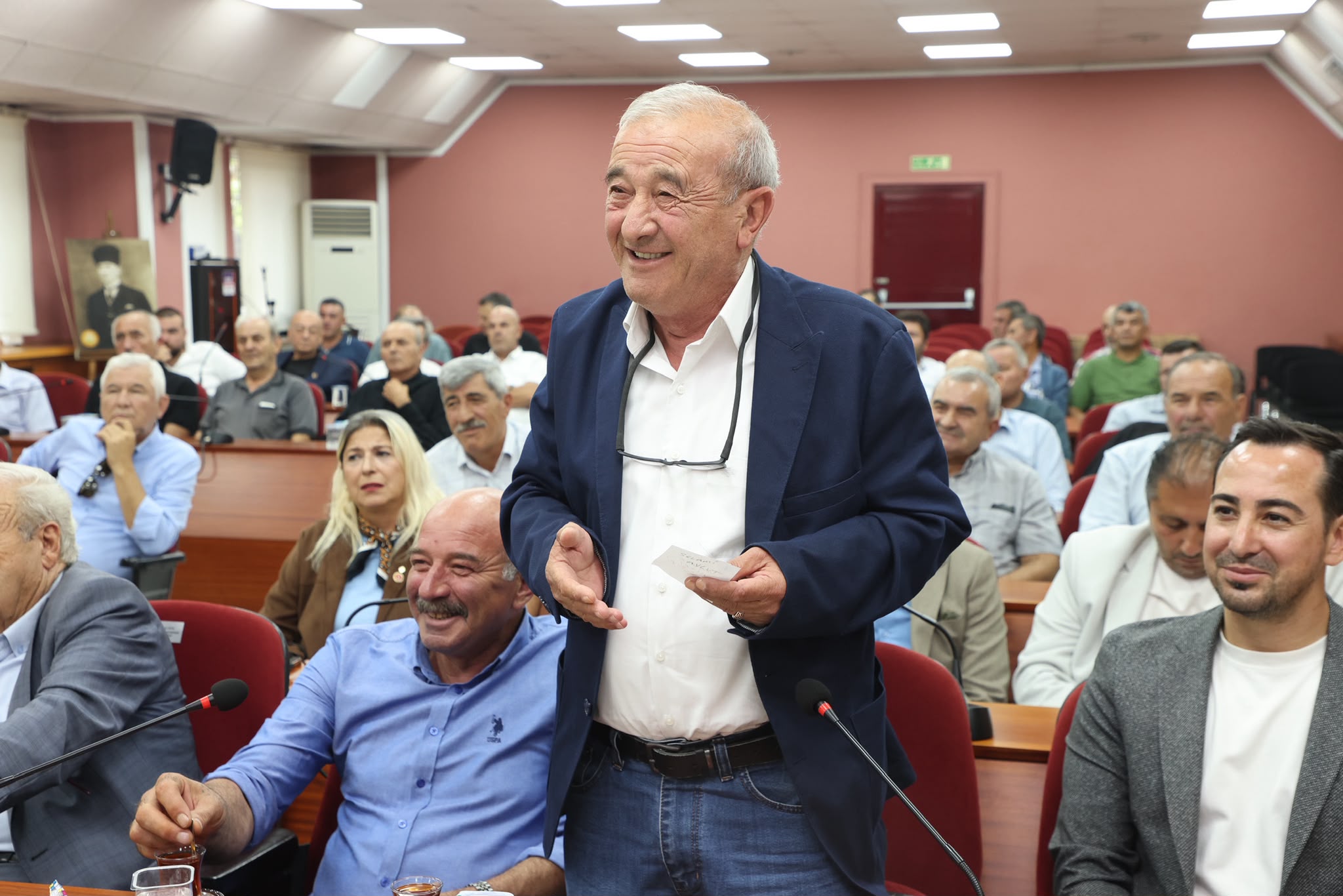 Başkan Kurt Odunpazarı Muhtarlarıyla Bir Araya Geldi (1) Başkan Kurt Odunpazarı Muhtarlarıyla Bir Araya Geldi (1)