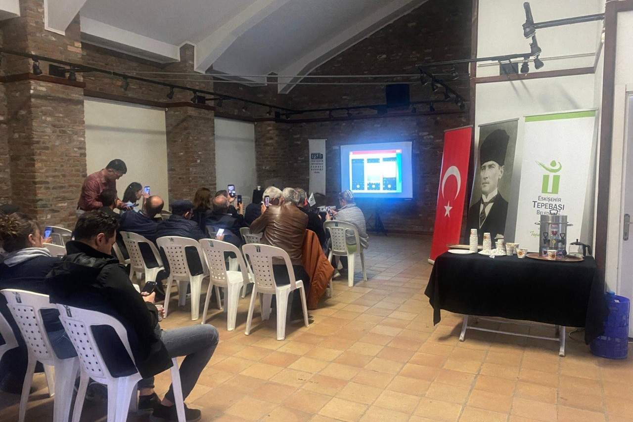 Tepebaşı’nda Muhtarlar Mahallelerini Kendi Kadrajlarından Anlatacak (1)