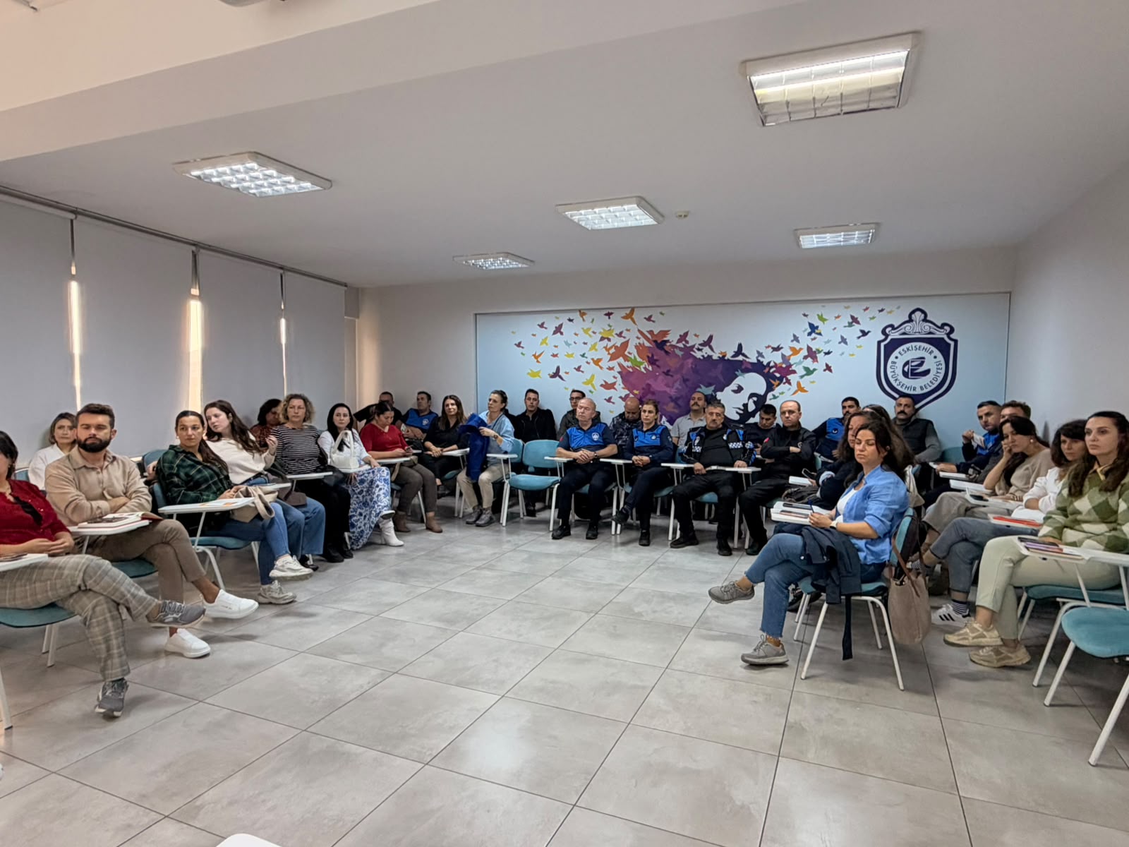 BÜYÜKŞEHİRDEN İNSAN HAKLARININ KORUNMASINA YÖNELİK EĞİTİM (3)