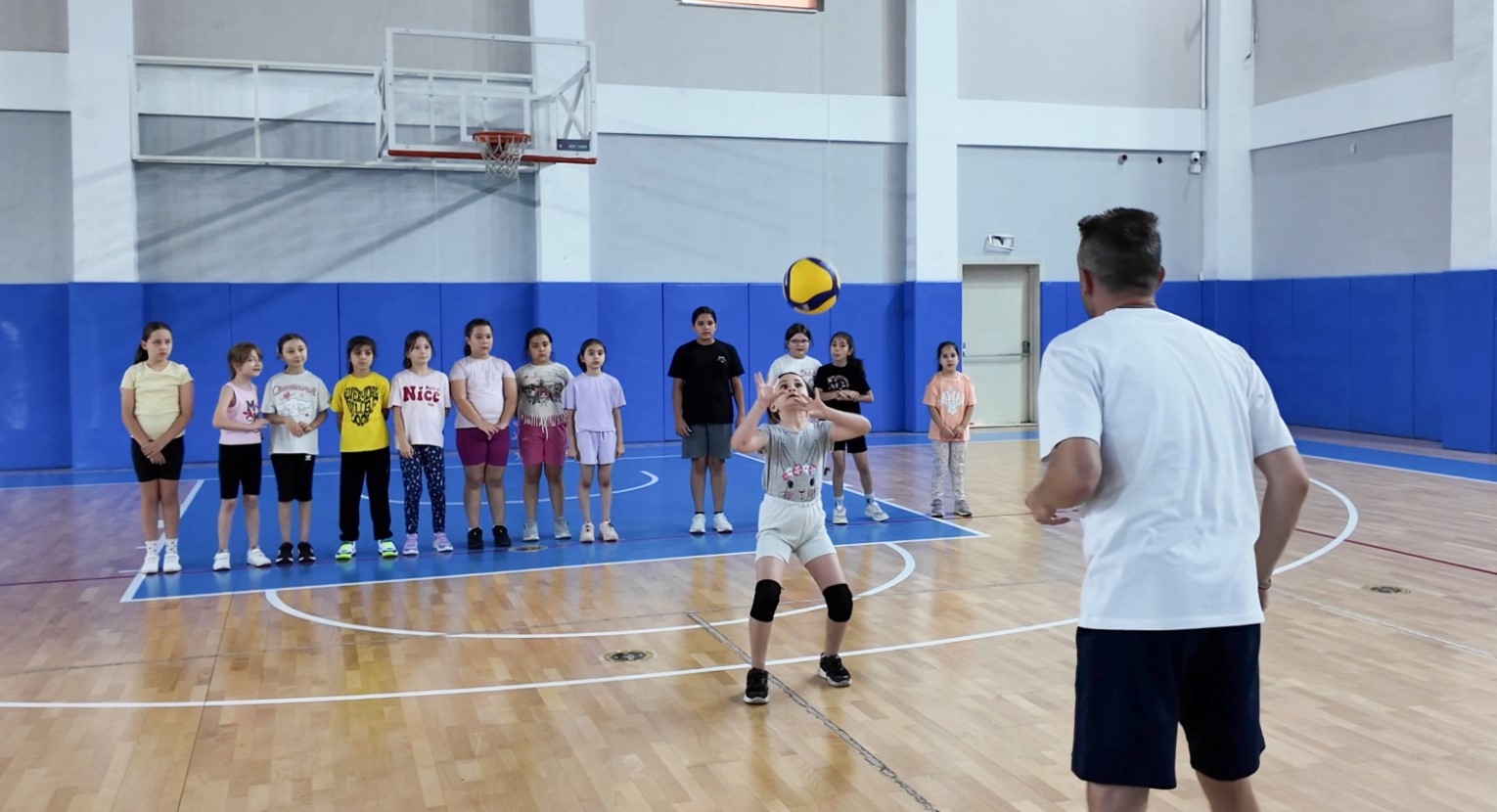 Tepebaşı'nda Geleceğin Filenin Sultanları Yetişiyor