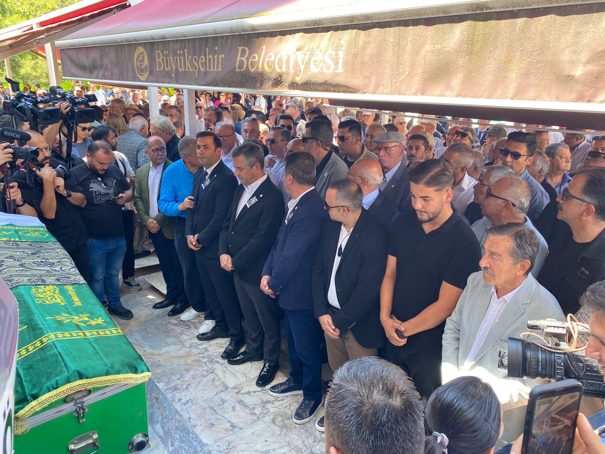 Güzin Büyükerşen Eskişehir’de Son Yolculuğuna Uğurlandı