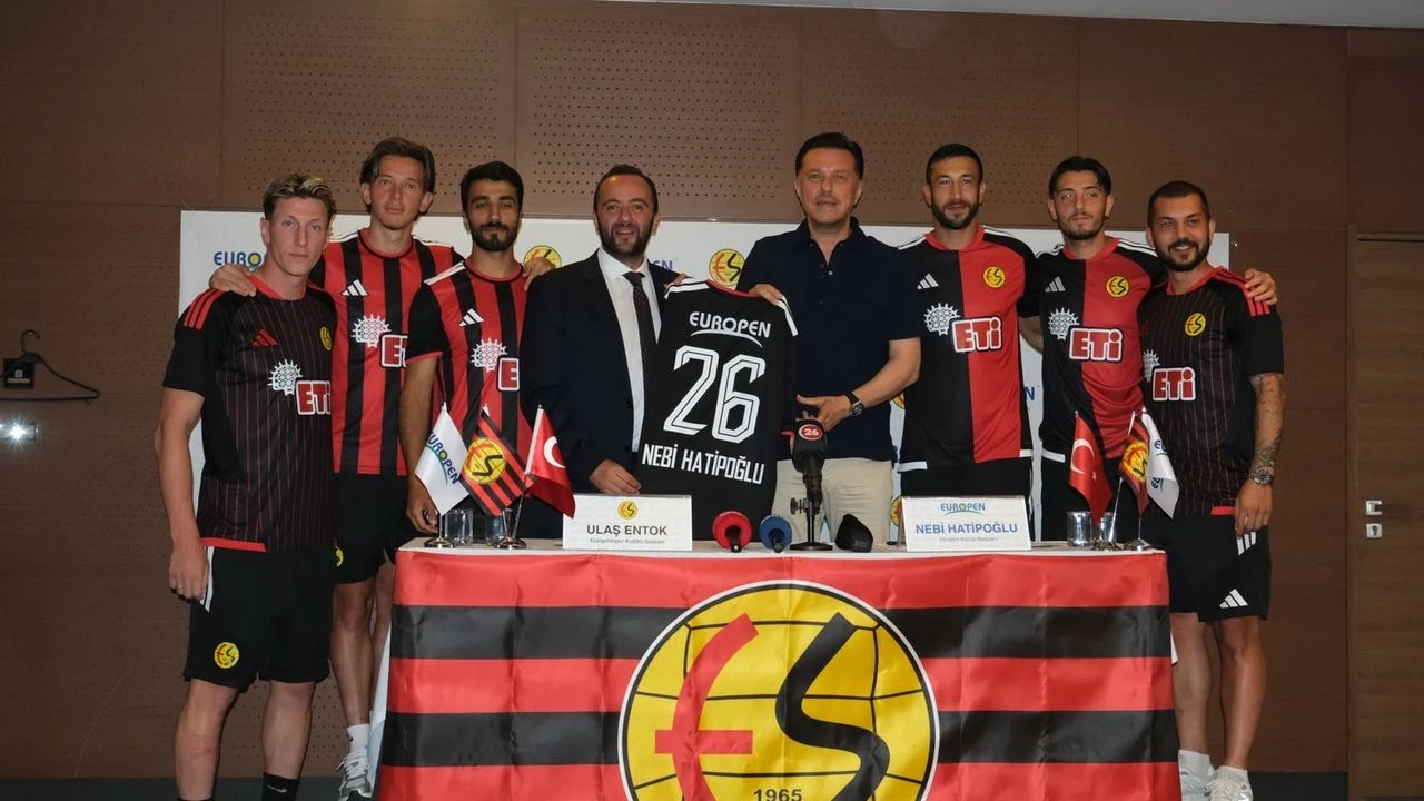 Hatipoğlu: ''Şimdi bütün şehri ayağa kaldırma zamanı!''