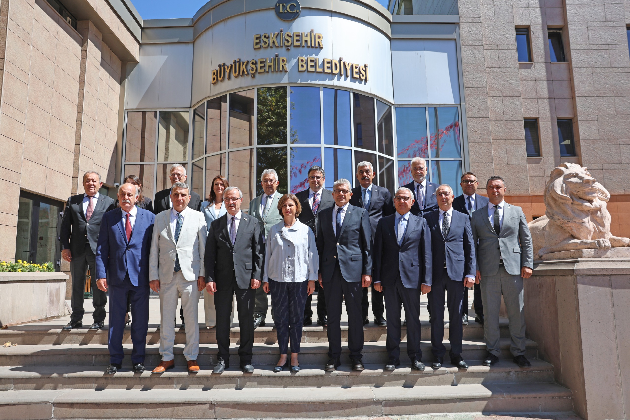 OSBÜK Heyeti Başkan Ünlküce’yi Ziyaret Etti