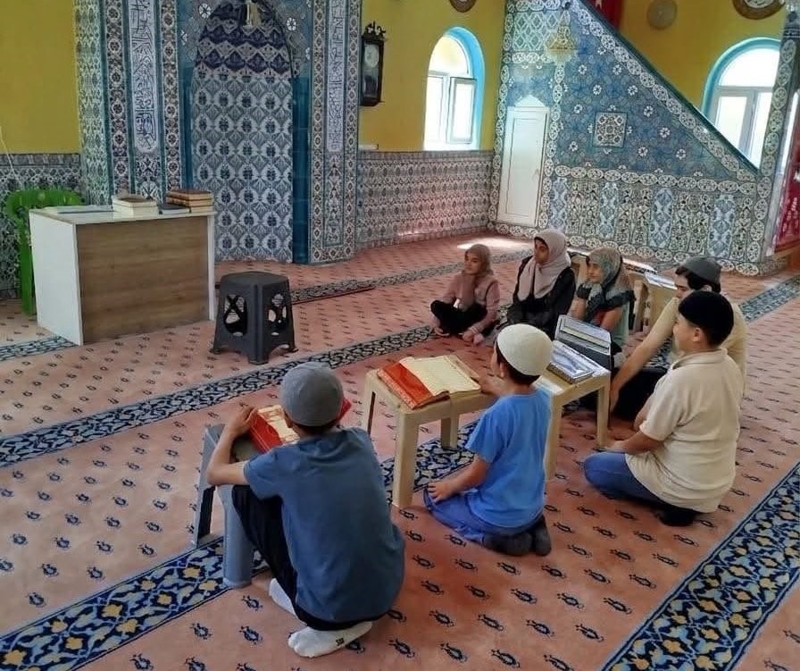Hisarcık Saklar köyünde Yaz Kur’an Kursu Kapanış Programı düzenlendi