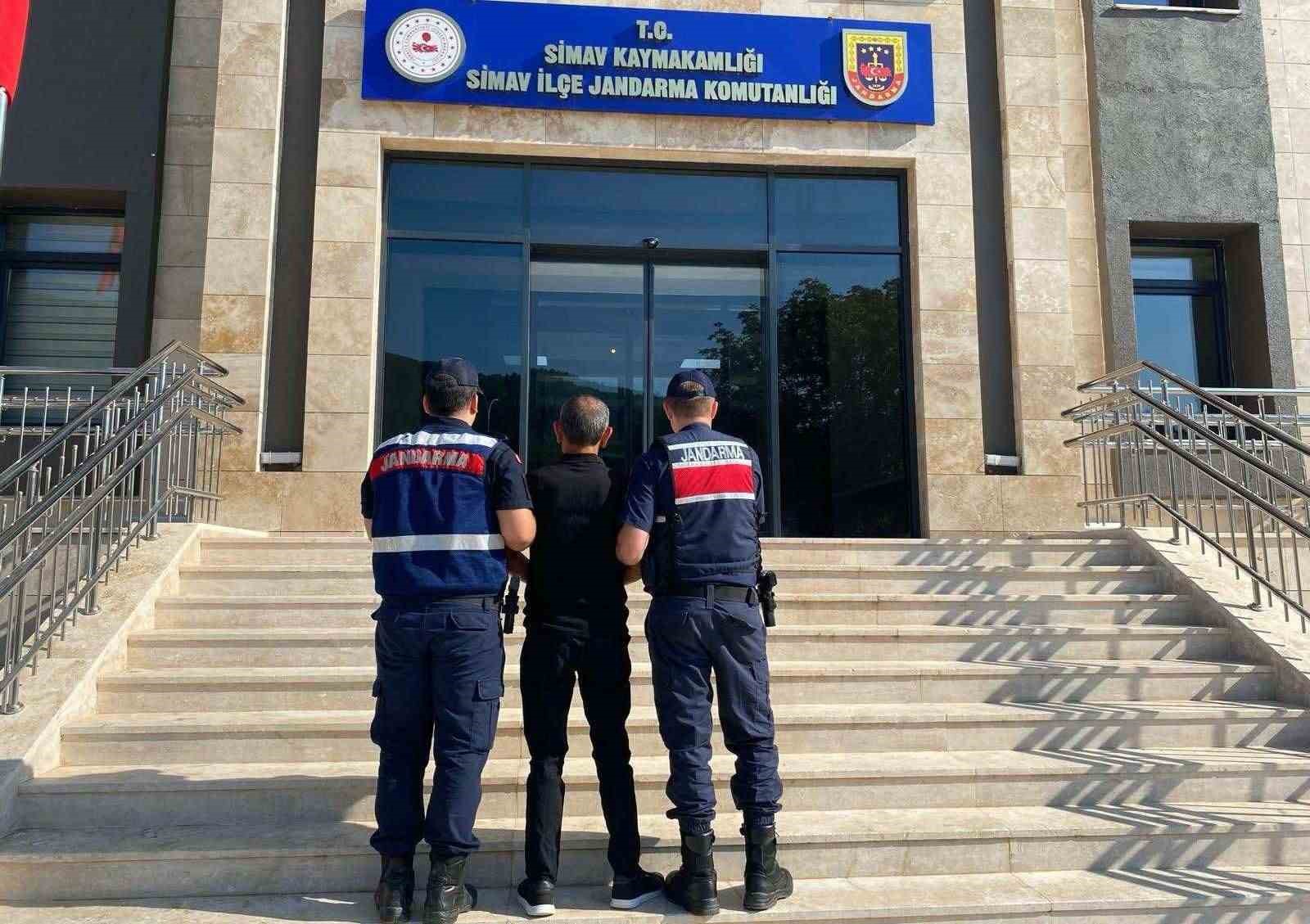 Simav’da 12 Yıl 6 ay hapis cezası bulunan şahıs yakalandı