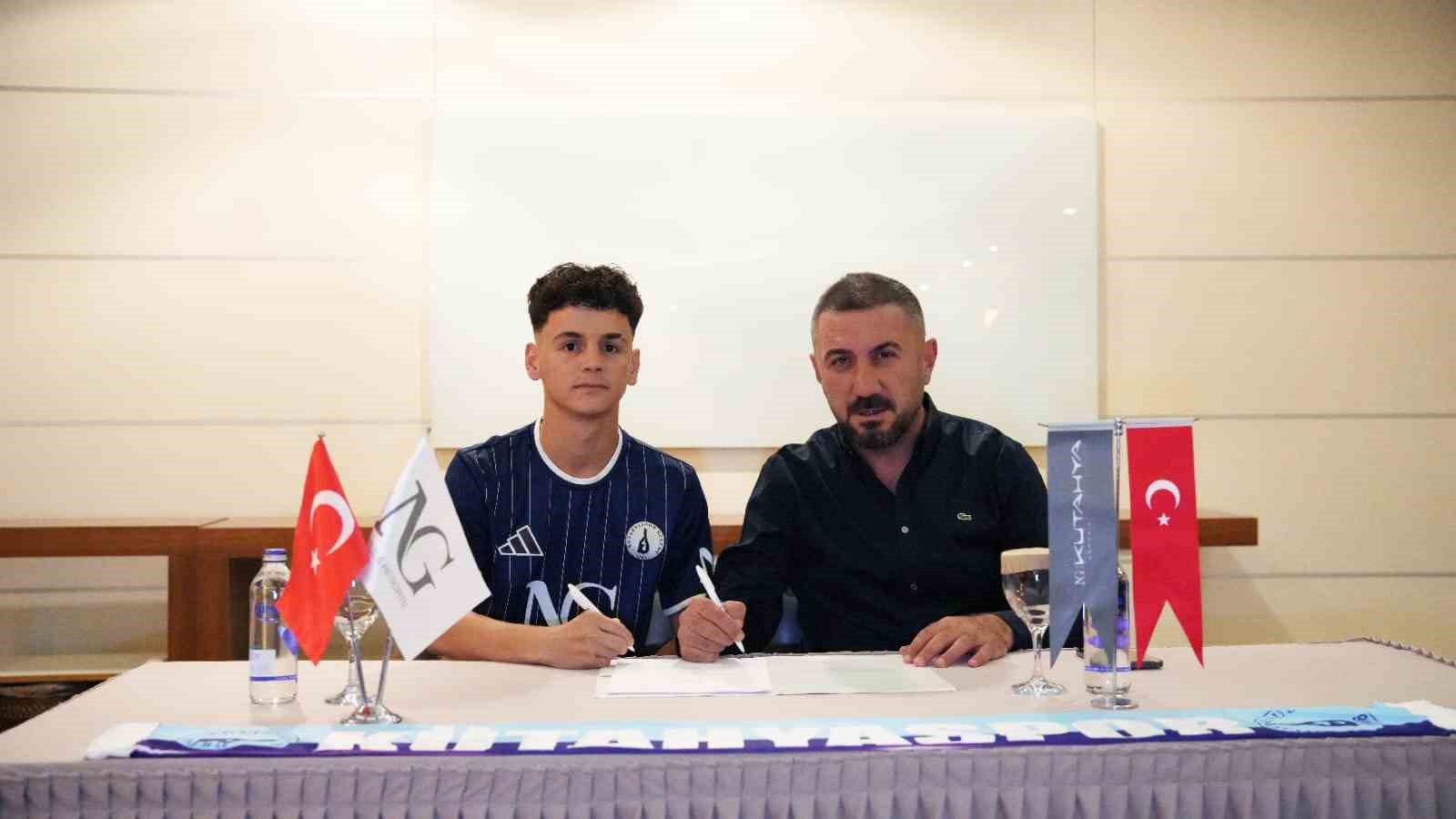 Kütahyaspor’dan genç transfer: Adem Yeşilyurt kadroda