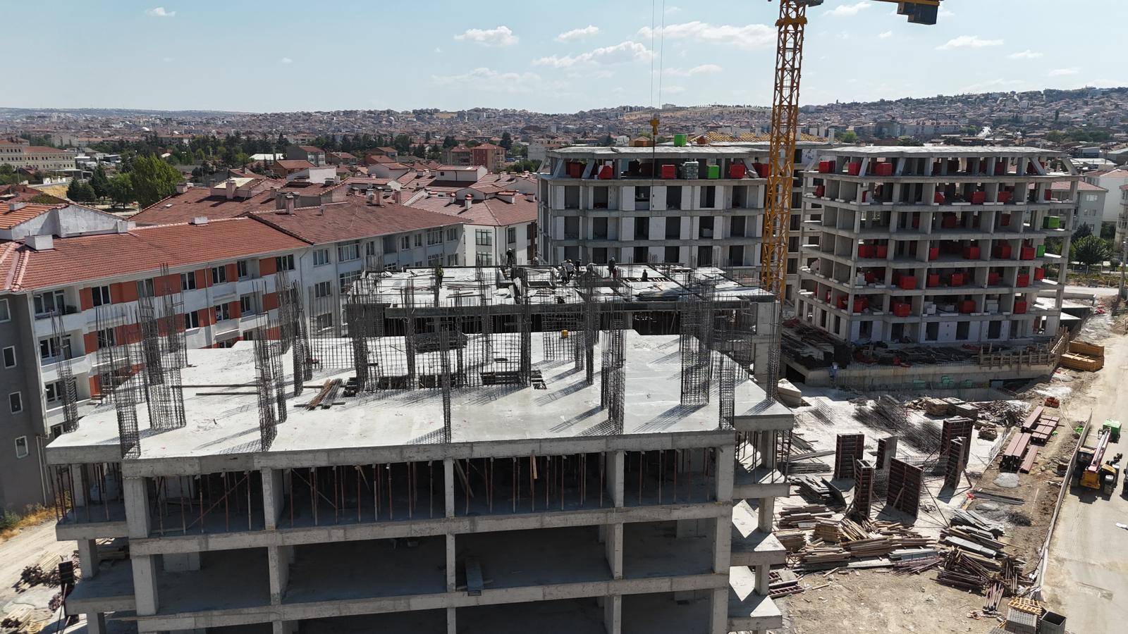 Gündoğdu 2. Etap B Projesi'nde Kentsel Dönüşüm Çalışmaları Sürüyor