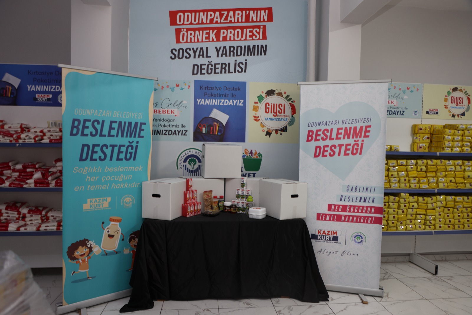 Odunpazarı Belediyesi'nden İhtiyaç Sahibi Öğrencilere Beslenme Paketi