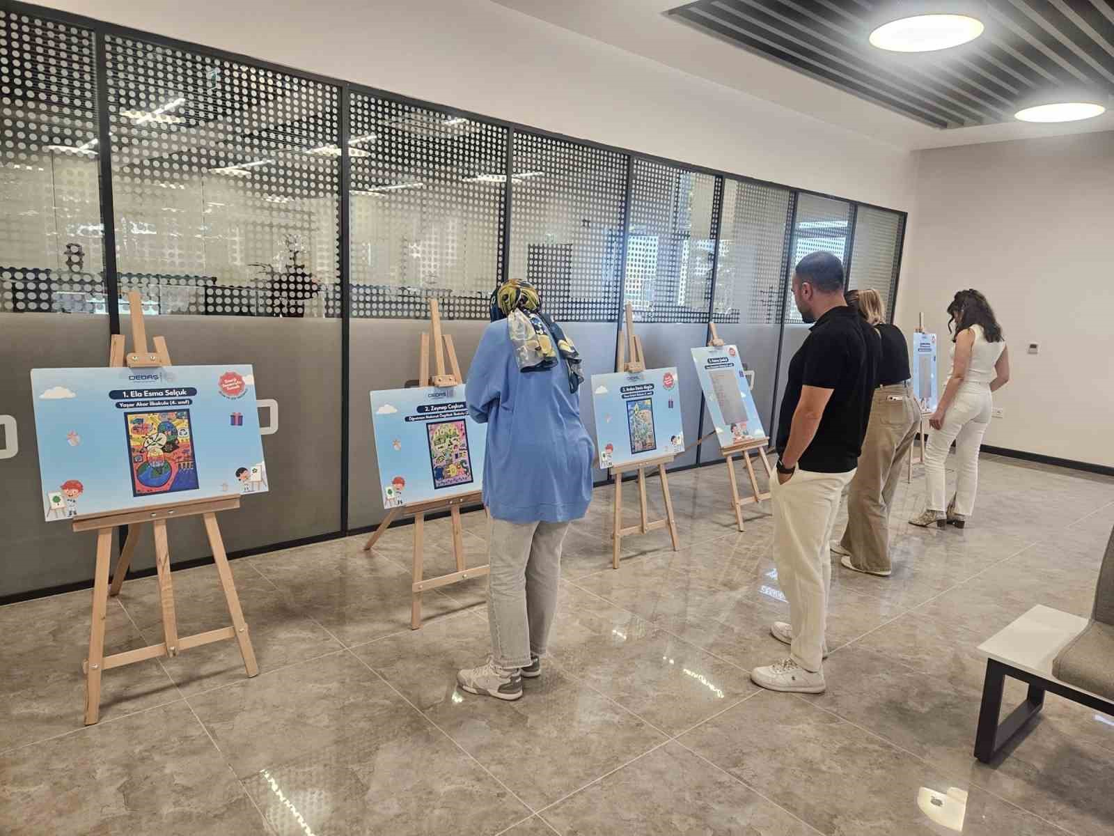 OEDAŞ çocukların enerji tasarrufu temalı eserlerini sergiliyor
