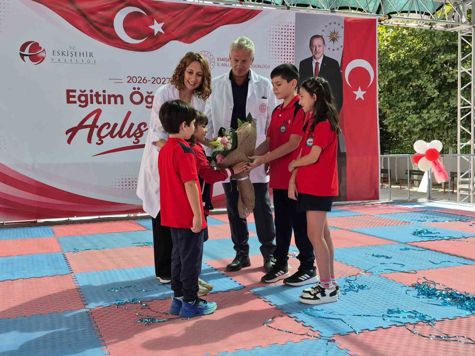 Vali Yılmaz: "Eskişehir’imiz, kökleri tarihin derinliklerine uzanan ulu bir çınardır"
