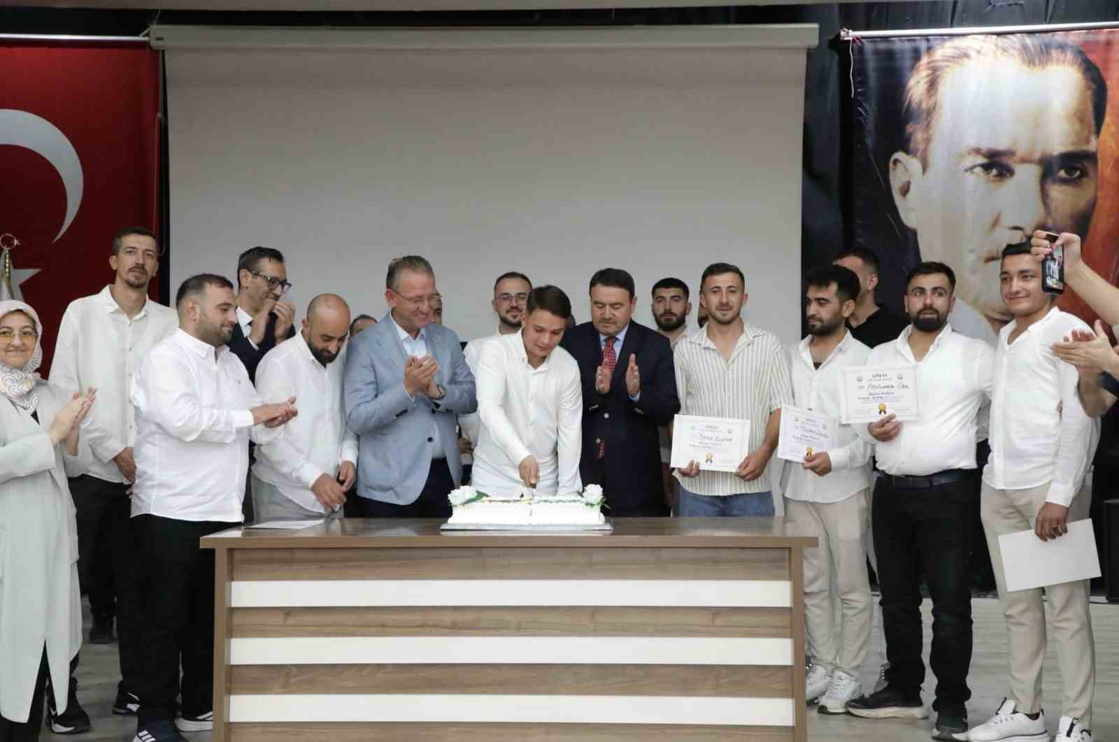 Tavşanlı’da 13 genç bağımlılıktan kurtarılarak yeniden hayata kazandırıldı