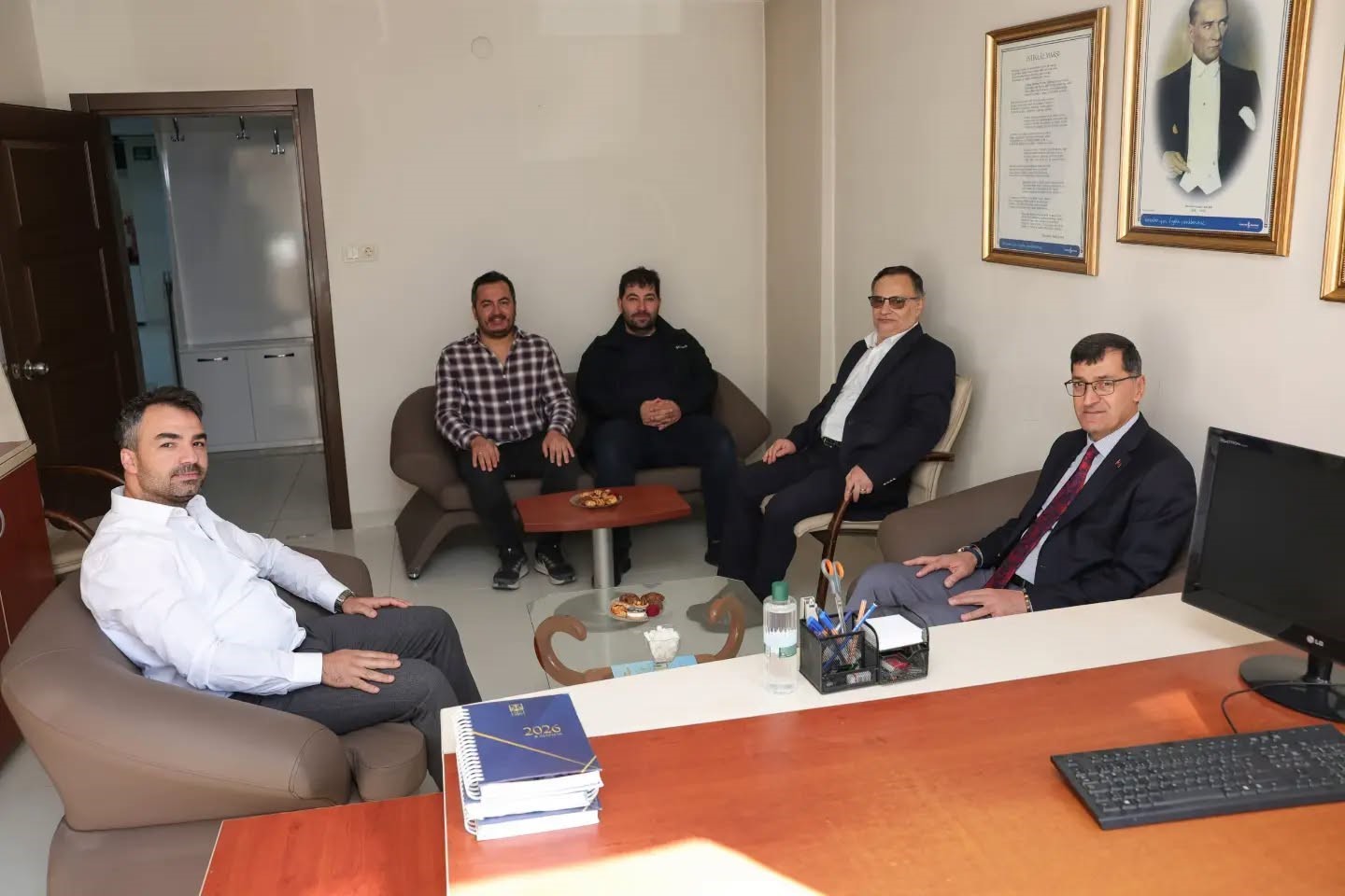 Başkan Kahveci, Makina Mühendisleri Odası yönetimiyle görüştü
