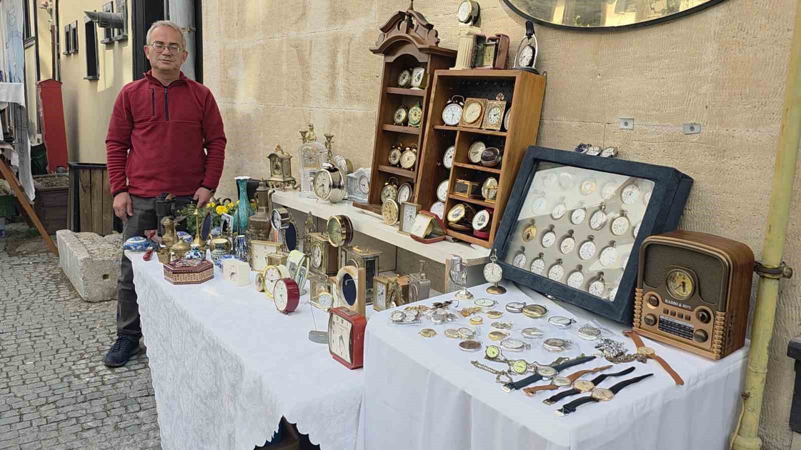 25 yıllık saat tutkusu koleksiyona dönüştü