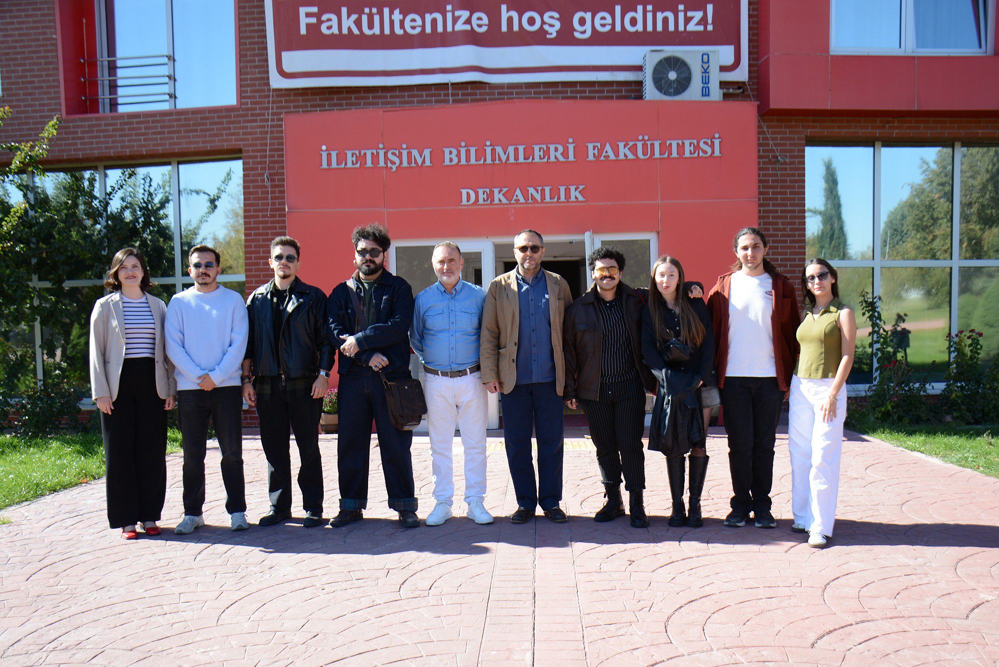 Anadolu Üniversitesi İletişim Bilimleri Fakültesi Öğrencileri TRT Geleceğin İletişimcileri Yarışması’nda 7 Projeyle Finalde