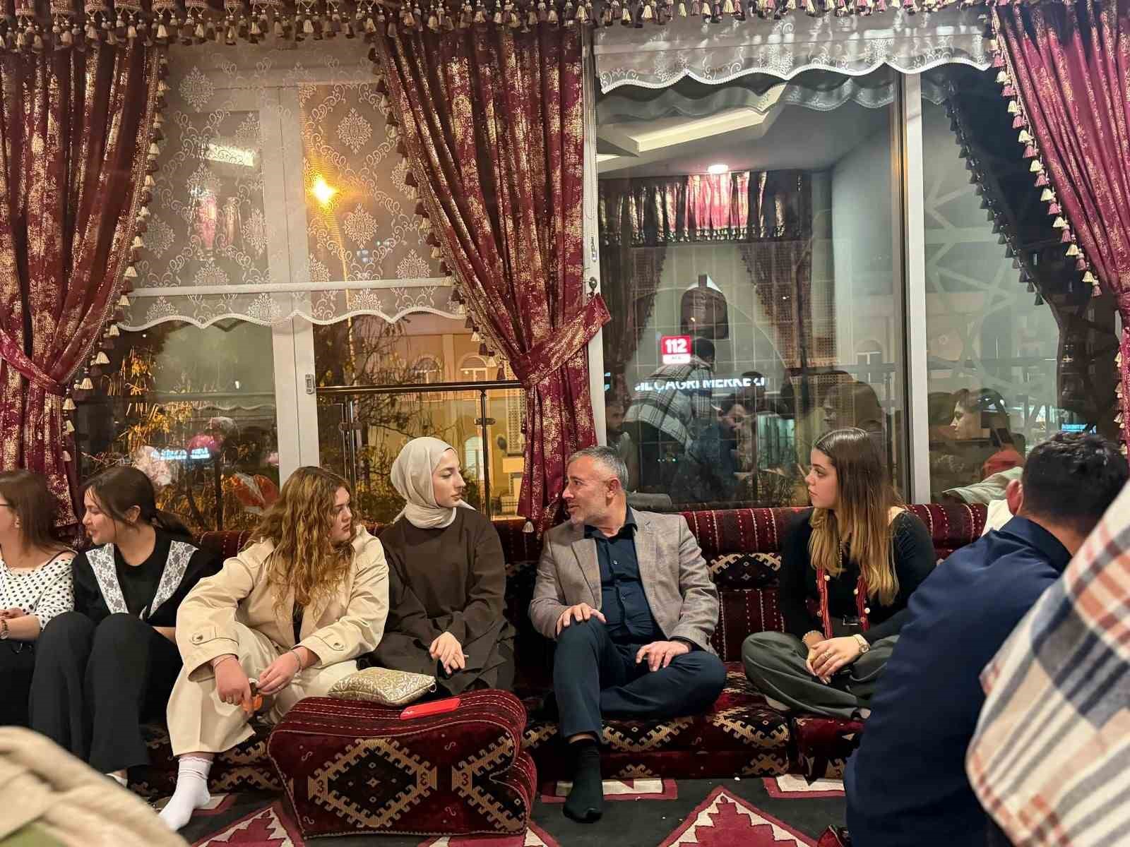 Bilecik’te AK gençler sıra gecesinde buluştu