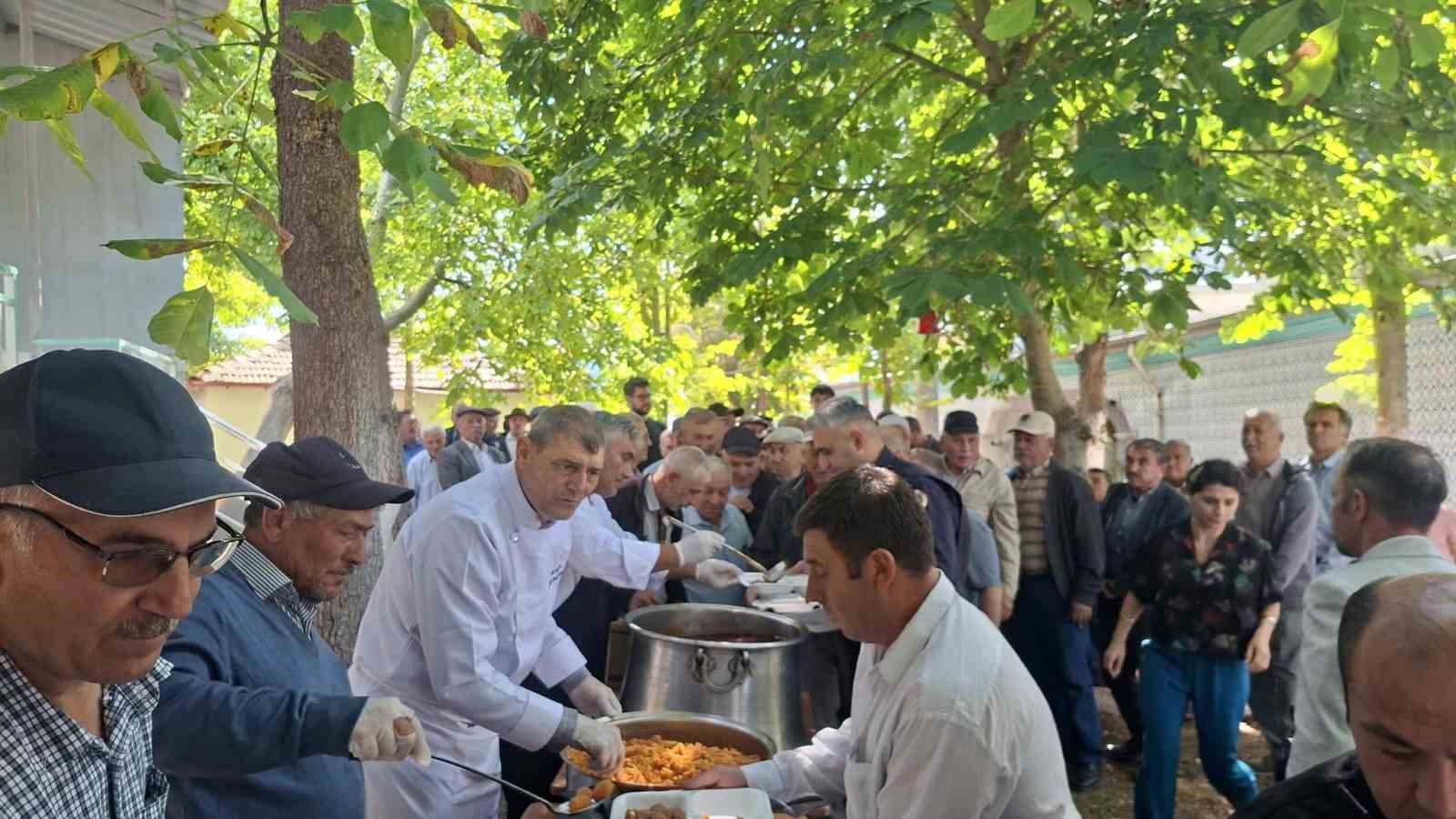 Hisarcık Şeyhler köyünde geleneksel güz hayrı