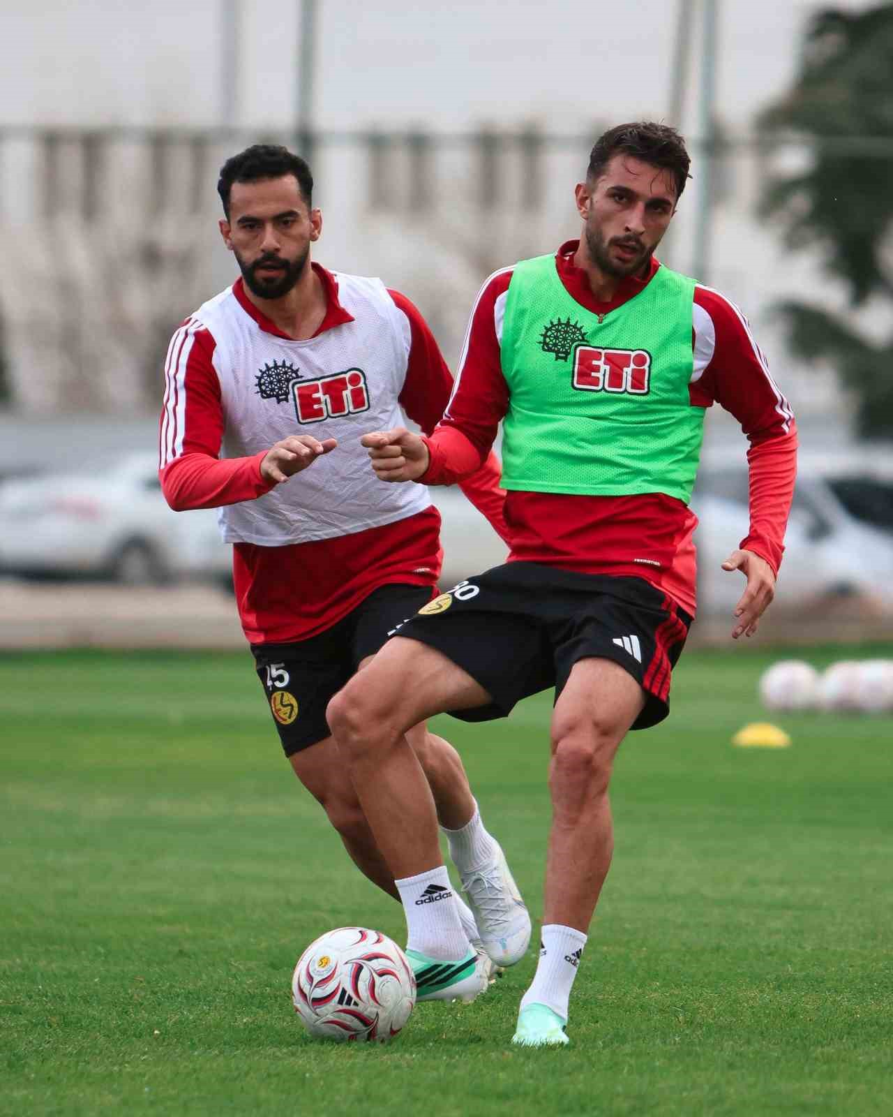 Eskişehirspor, Altay maçı için hazırlanıyor