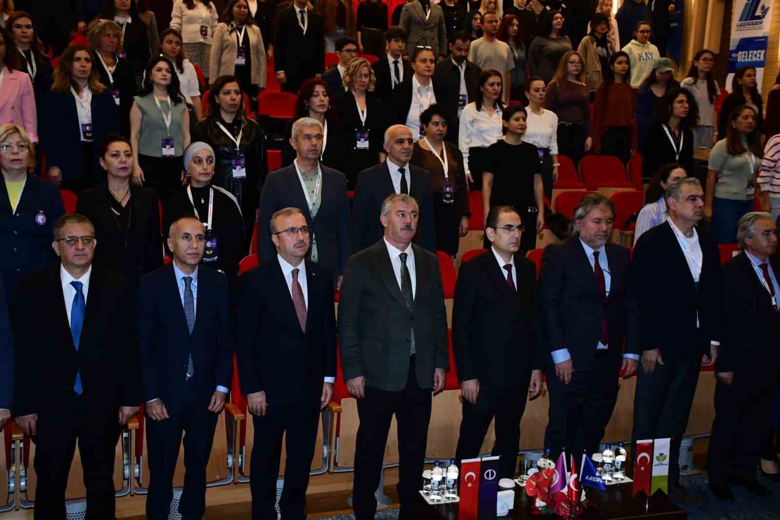 4. Uluslararası ESEP Eğitim Bilimleri ve Etkili Uygulamalar Kongresi gerçekleştirildi