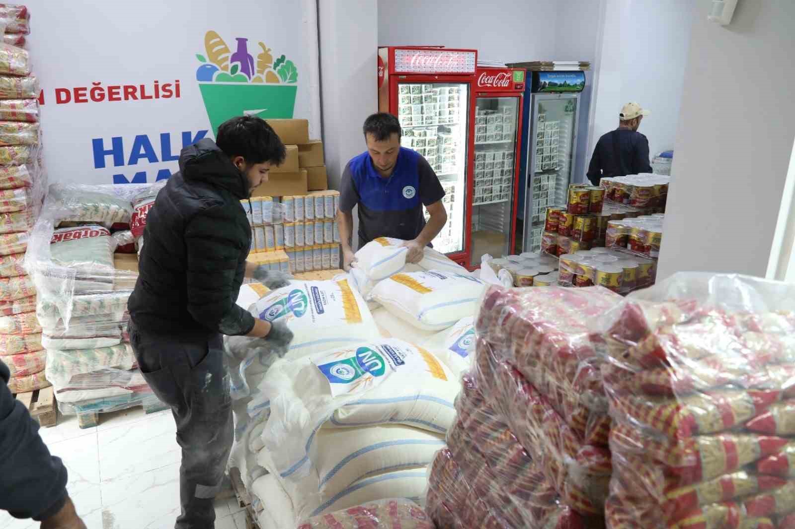 Odunpazarı’nın un üretimi ihtiyaç sahibi ailelerin sofrasına ulaşıyor