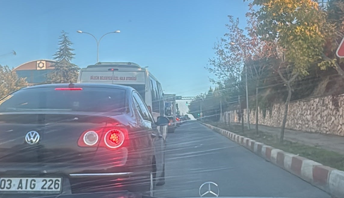 Sanayi rampasındaki trafik çilesine çözüm bekleniyor