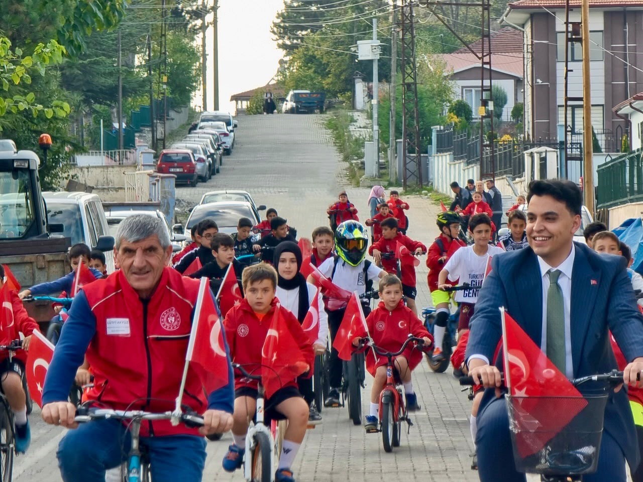 Bilecik’te Cumhuriyet’in 103’üncü yılı için pedal çevirdiler