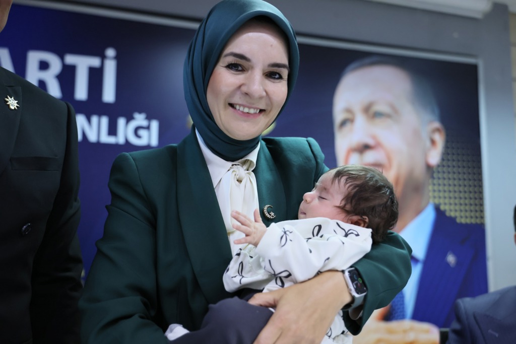 Ekim Ayı Doğum Yardımı Ödemeleri Annelerin Hesaplarına Yatırıldı