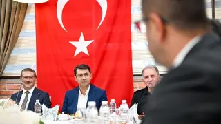 Uşak’ta emniyet mensuplarına rütbe terfi ve plaket töreni