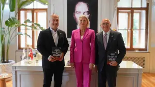 Başkan Subaşı, YENİ Parti Genel Başkan Yardımcısı Çakırözer’ü ağırladı