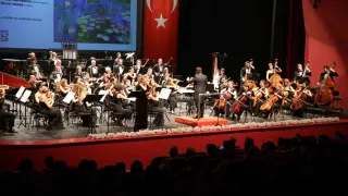 Eskişehir Büyükşehir Belediyesi Senfoni Orkestrası yeni sezonu opera ve operet eserleriyle açtı