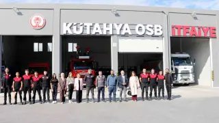 İtfaiye Haftası’nda öğrencilerden Kütahya OSB itfaiyesine anlamlı ziyaret