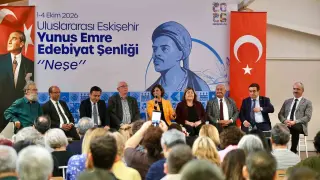 Eskişehir’in ’Neşe’si Uluslararası Yunus Emre Edebiyat Şenliği oldu