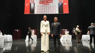 Bilecik Belediye Başkanı Melek Mızrak Subaşı, partisinin Merkez İlçe 1. Olağan Kongresi’ne katıldı