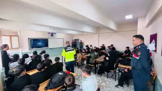Çobanlar’da "Trafik Dedektifleri Projesi" eğitimi